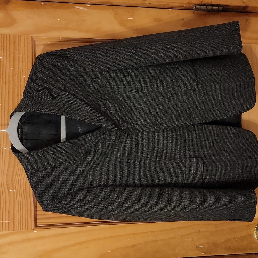 Boy's tulliano fine Italian design blazer size 16R %100 wool